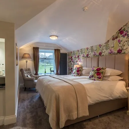 Raise View House * Grasmere
